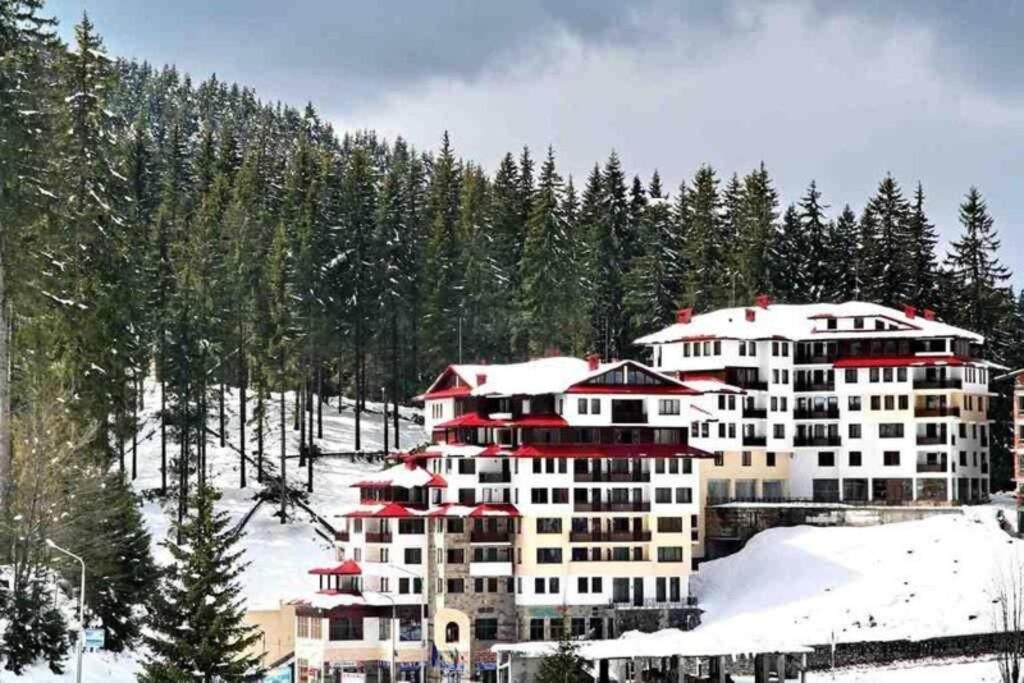 Апартамент Пампорово Палас - Pamporovo Palace Luaran gambar